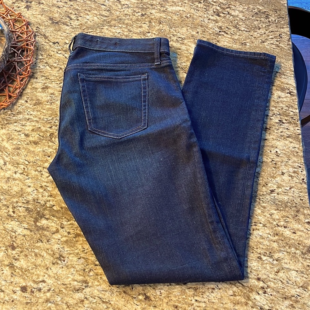 Gap Mid-Rise Real Straight Blue Jeans